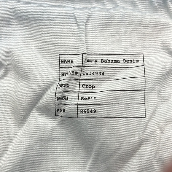 Tommy Bahama Crop Mid Rise Size 12 - Picture 11 of 16